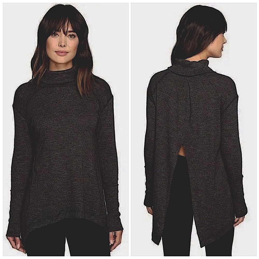 FREE PEOPLE | OVERSIZED WORLD TRAVELER TURTLENECK SPLIT BACK THERMAL TUNIC